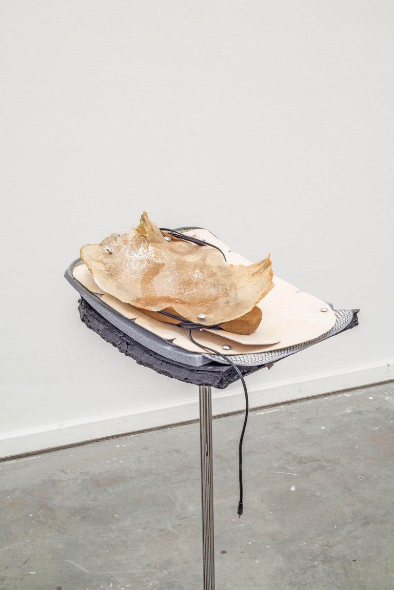 Plug in girl by Miriam Schmitz, 2019, polyester, foam, wood, phono plug, plaster, steel