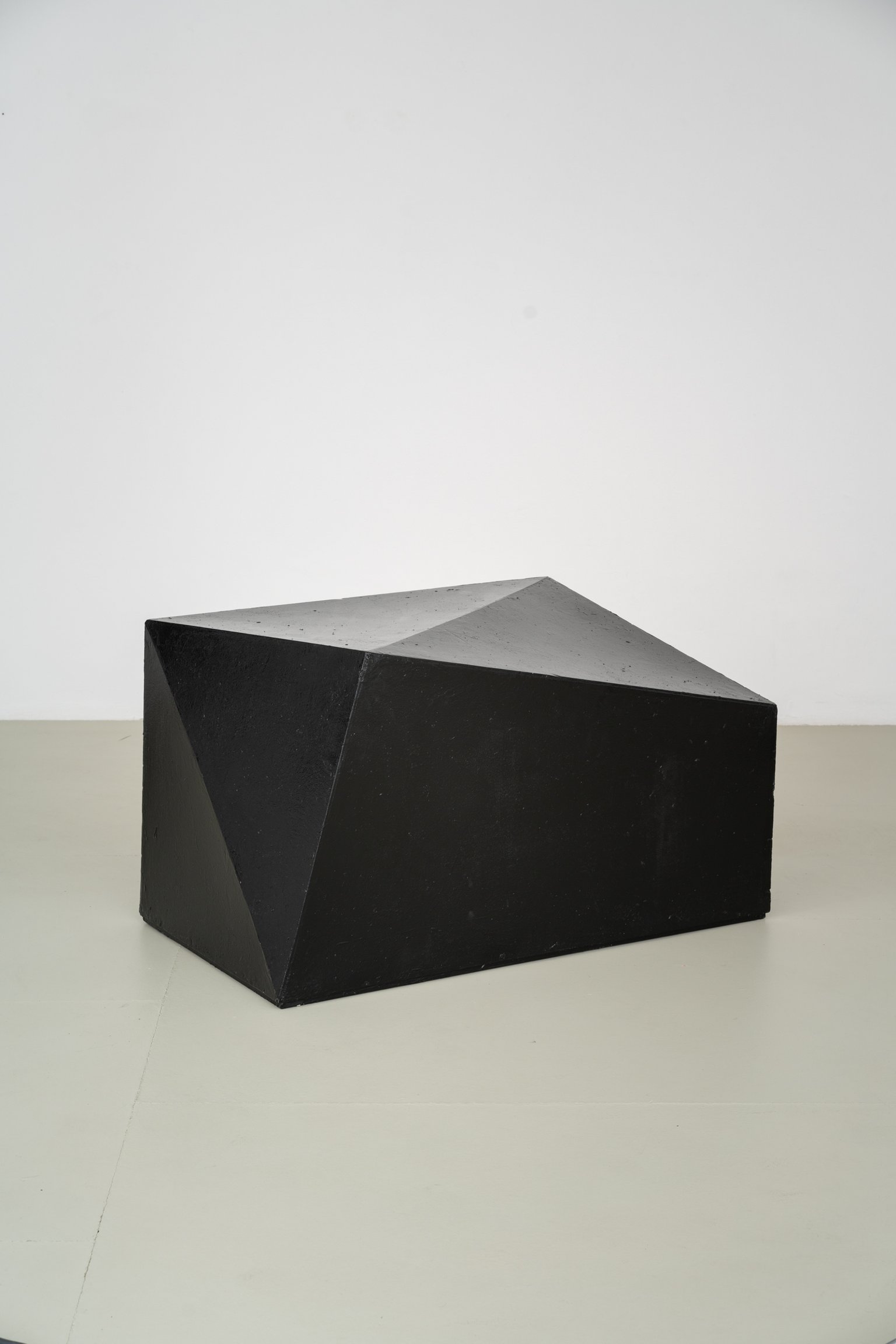 Liberty / Nassau by Béla Feldberg, 2024, foam core, black rust preventive paint, wood, MDF