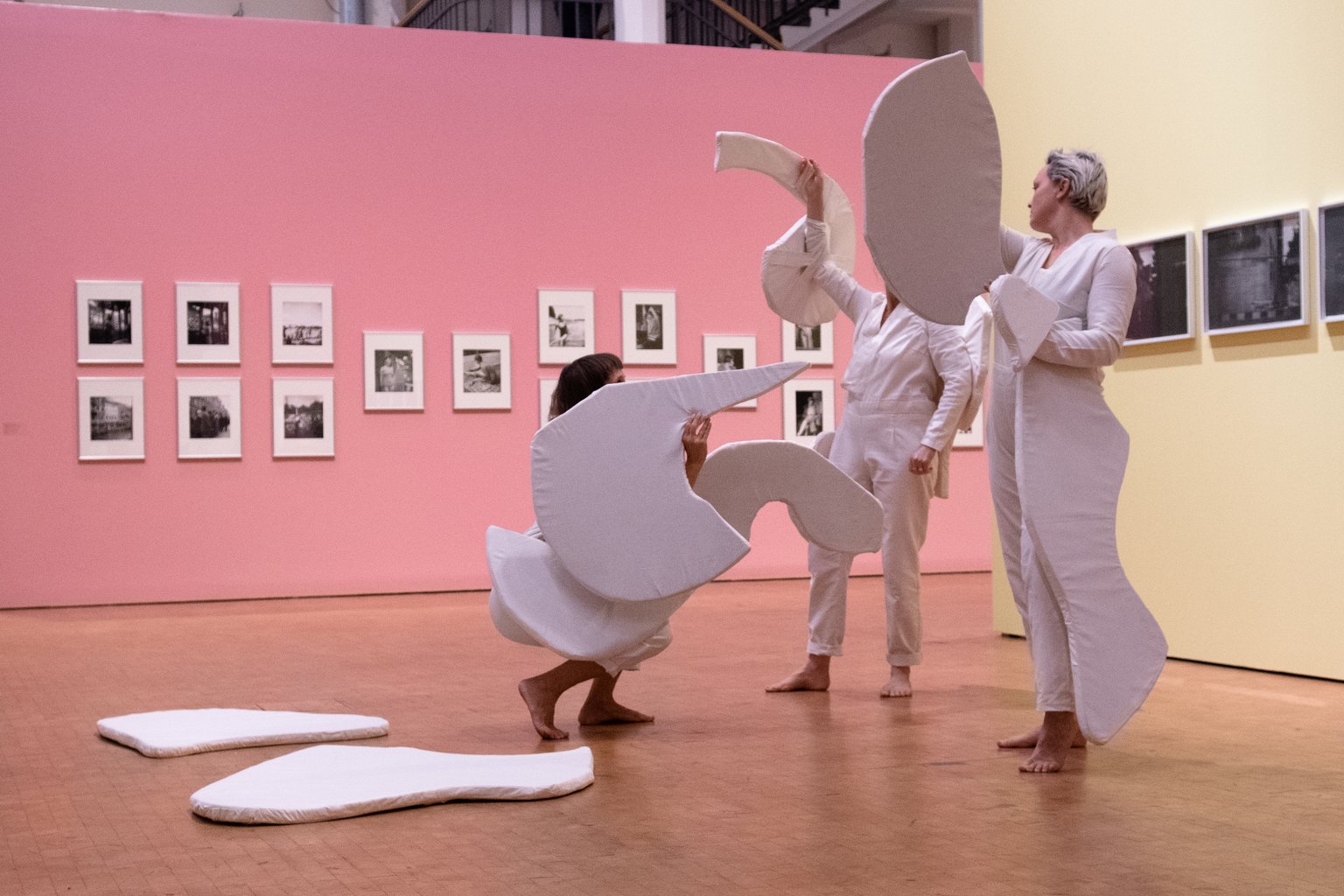 Bewegte Teile (Antdance) by Johanna Wagner, 2022, Performers: Klaut, Charlotte Bell; photos: Xavier Kat
