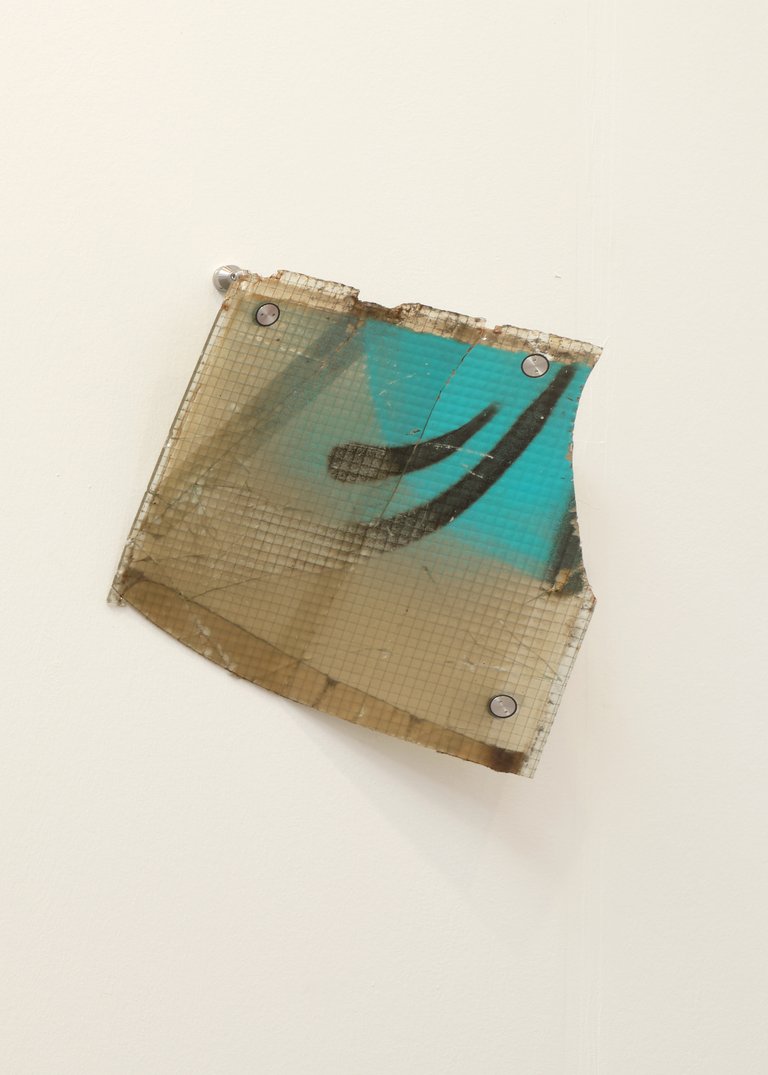 Genti by Emil Walde, 2026, stainless steel, aluminum, glass