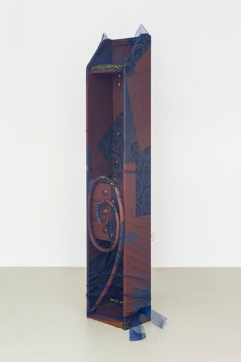 Receiver for the woods by Miriam Schmitz, 2024, wood, paper, fabric, foam, artificial pearls